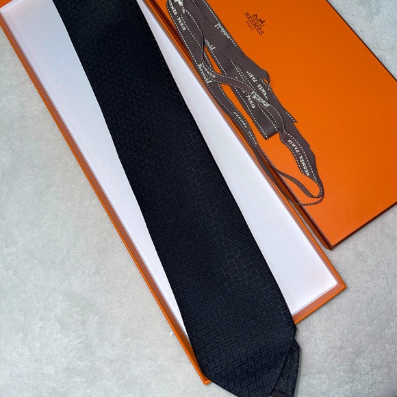 COPY - COPY - Hermès Faconne Tie - 100% Authentic